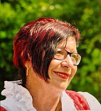 Helga Hauer