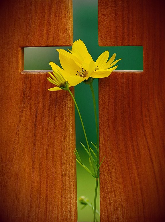 cross-1517092_1280.jpg